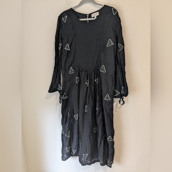 Rujuta Sheth Black Embroidered Silk Cotton Blend Flowy Midi Tanya Dress - Picture 6 of 14